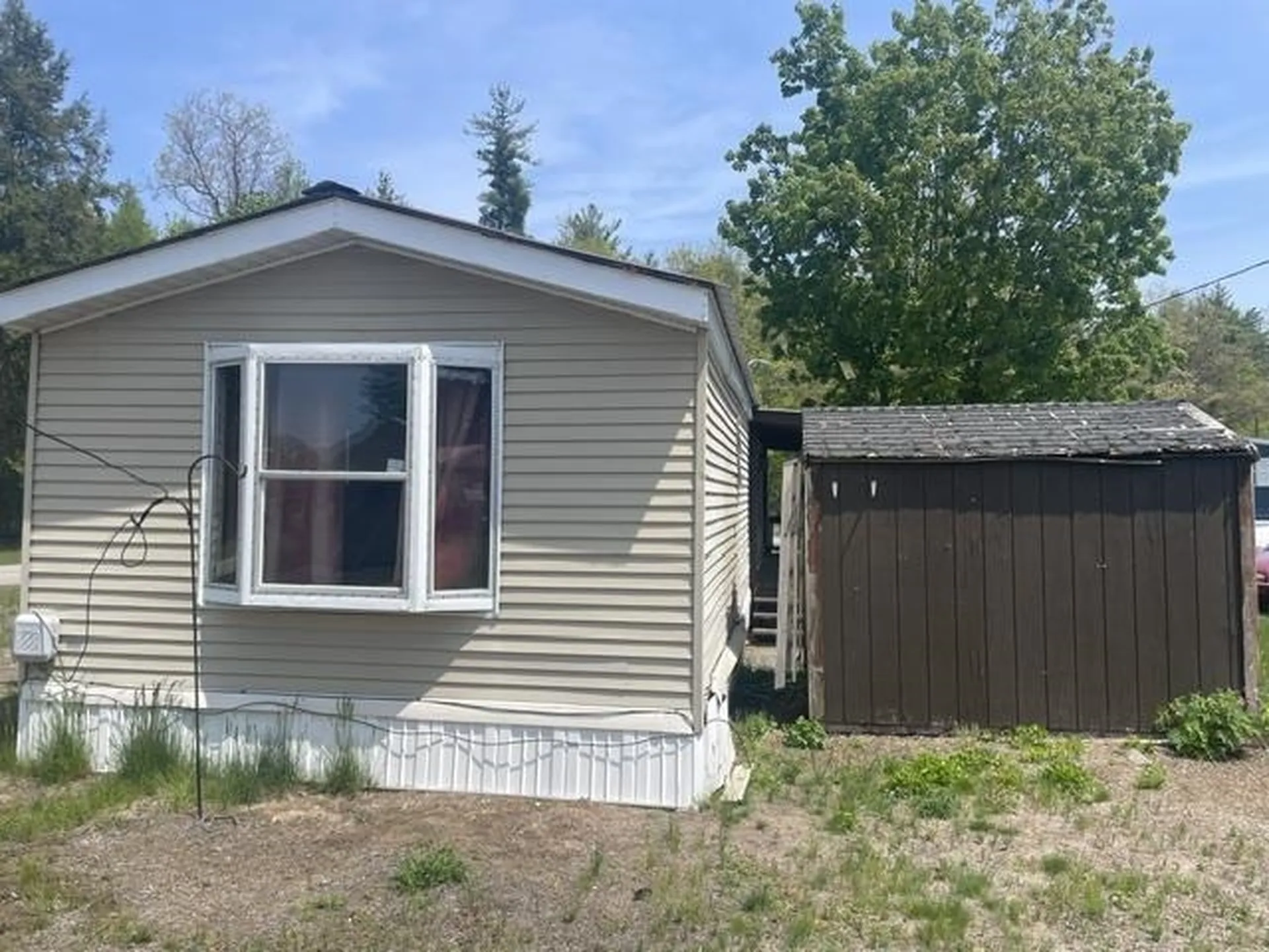 4 Robbins Street Hinsdale NH 03451