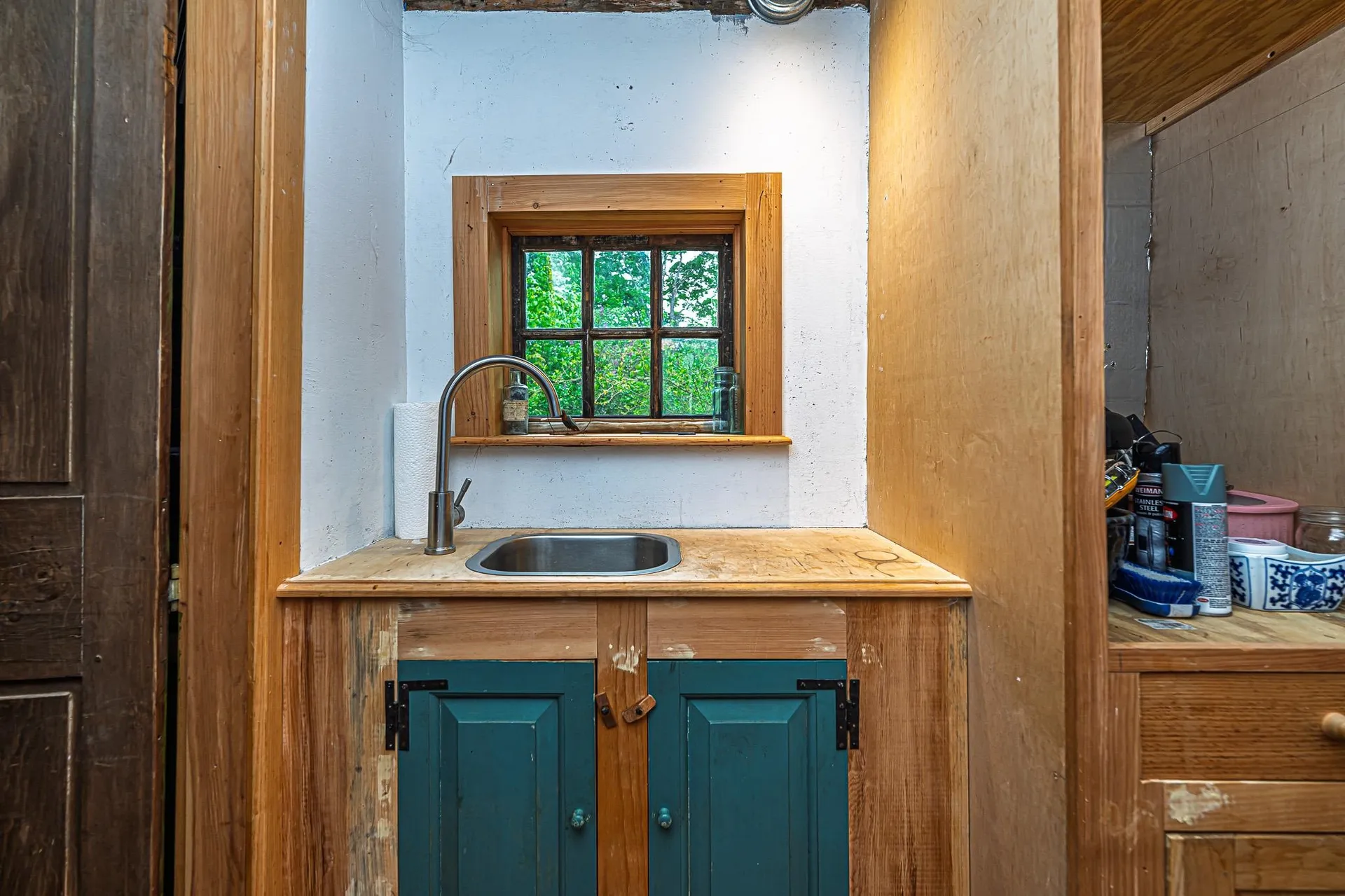 31 Long Hill Road Raymond NH 03077