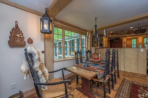31 Long Hill Road Raymond NH 03077