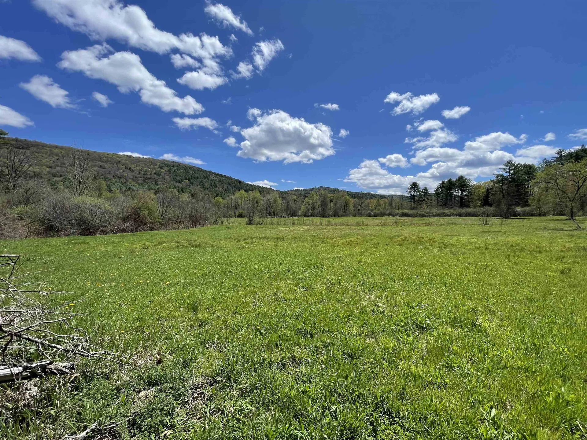 91 Vt Route 35 Athens VT 05143