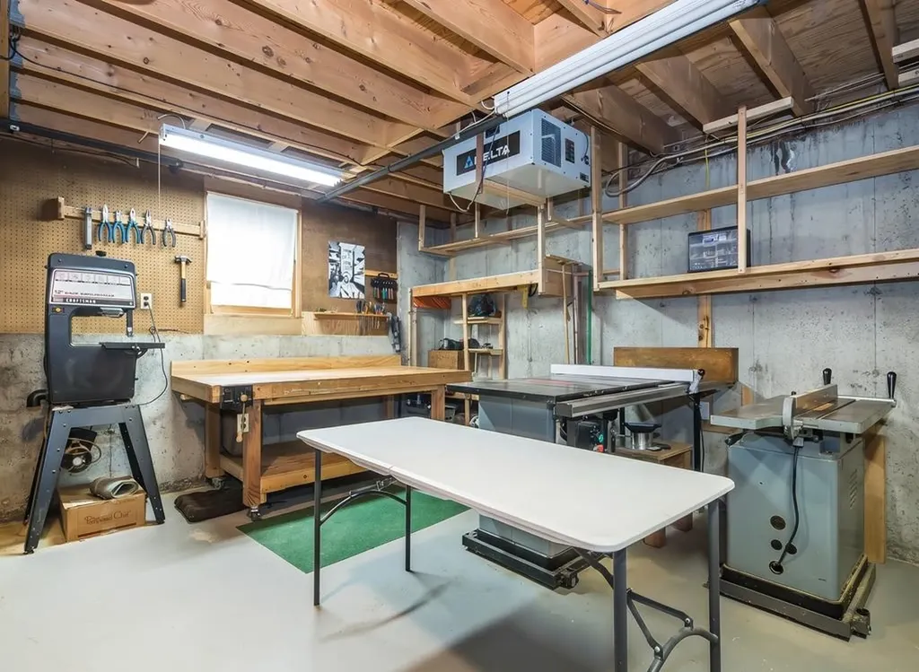 56 Blue Cat Lane Castleton VT 05735