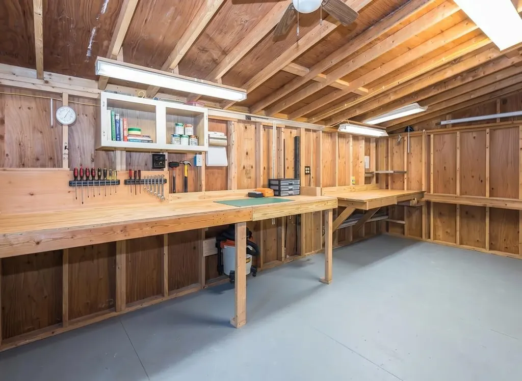 56 Blue Cat Lane Castleton VT 05735