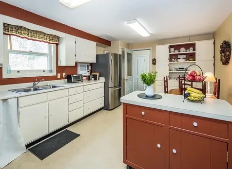 56 Blue Cat Lane Castleton VT 05735