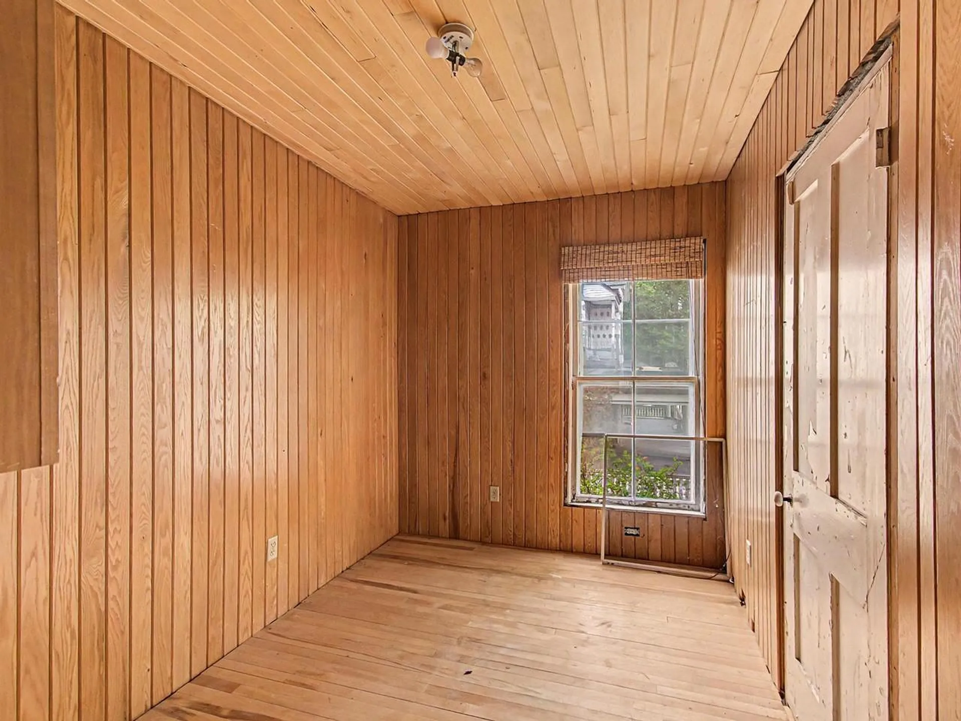 28 West Street Bristol VT 05443
