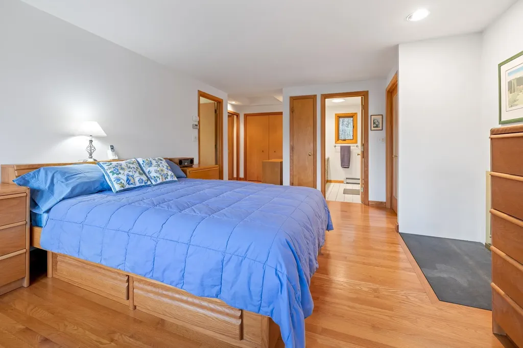 8 Laramie Road Hanover NH 03750