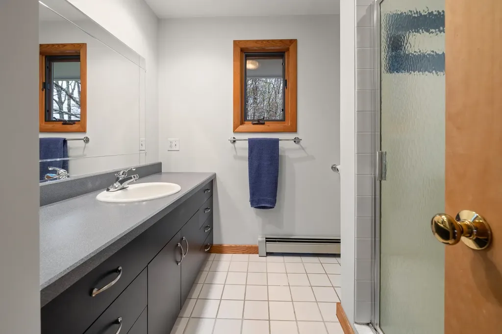 8 Laramie Road Hanover NH 03750