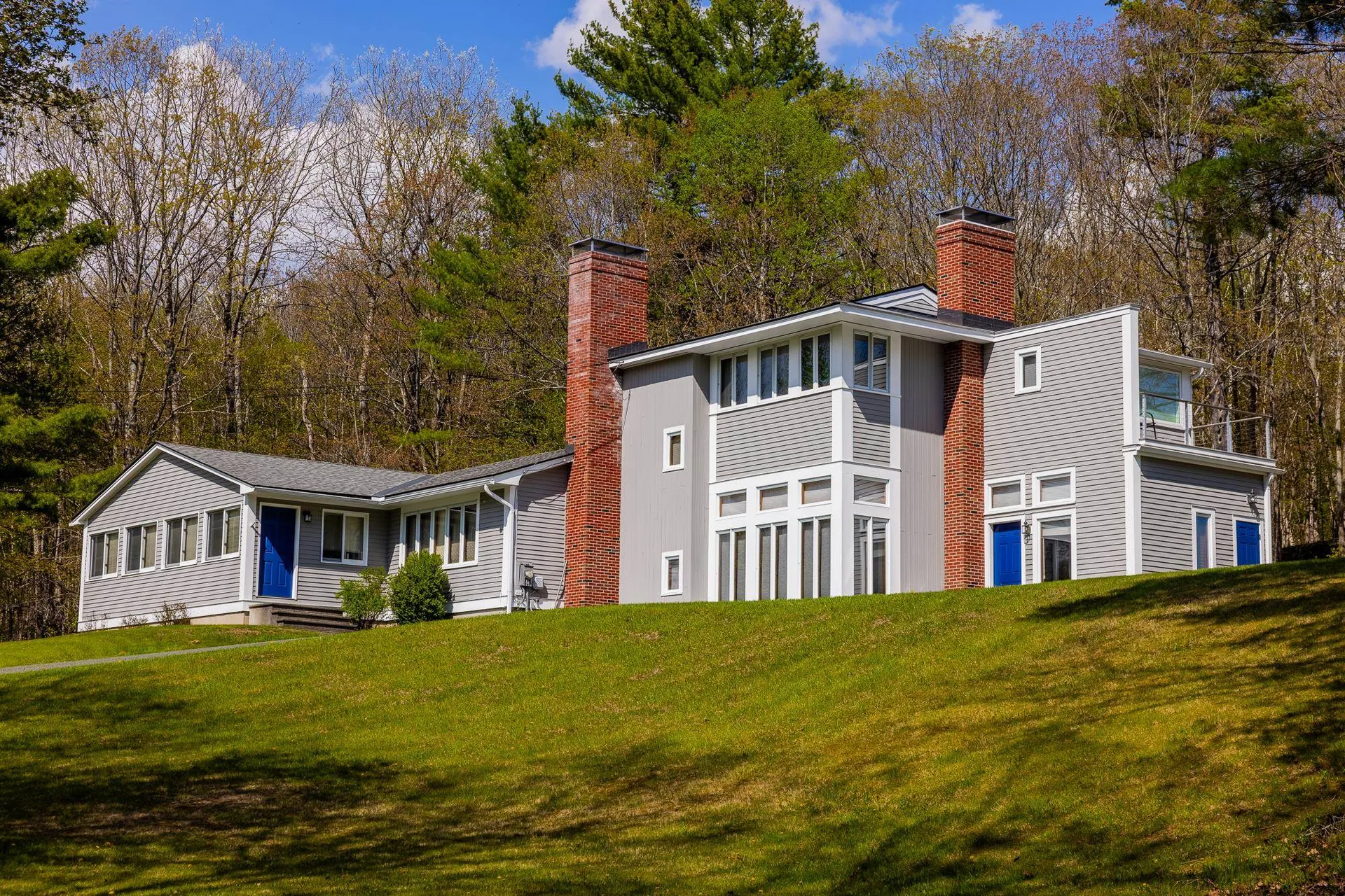 Hanover NH, 8 Laramie Road