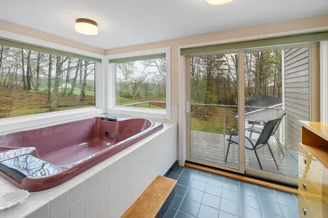 8 Laramie Road Hanover NH 03750