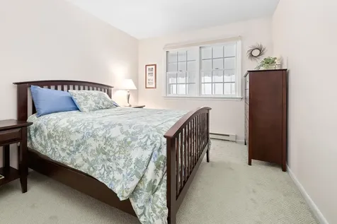 8 Laramie Road Hanover NH 03750