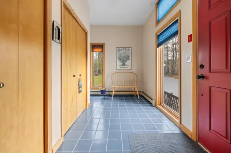 8 Laramie Road Hanover NH 03750