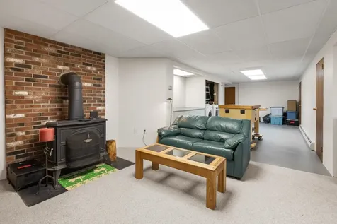 8 Laramie Road Hanover NH 03750