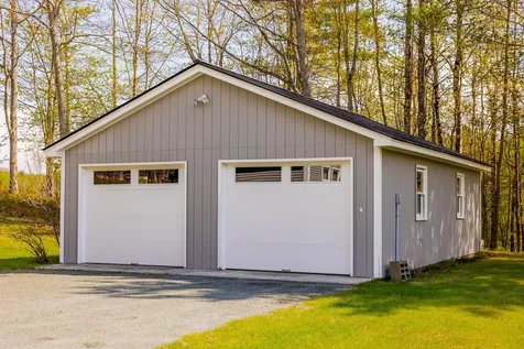 8 Laramie Road Hanover NH 03750