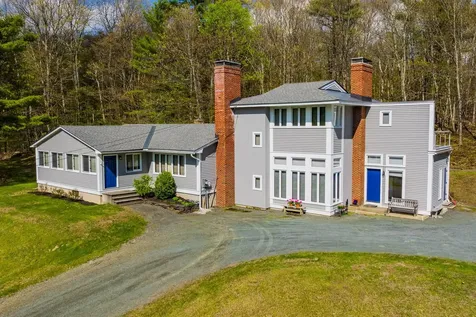 8 Laramie Road Hanover NH 03750