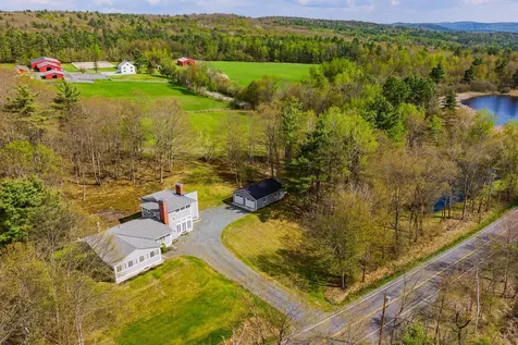 8 Laramie Road Hanover NH 03750