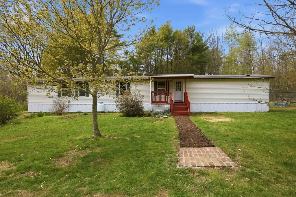 215 Leavitt Road Pittsfield NH 03263