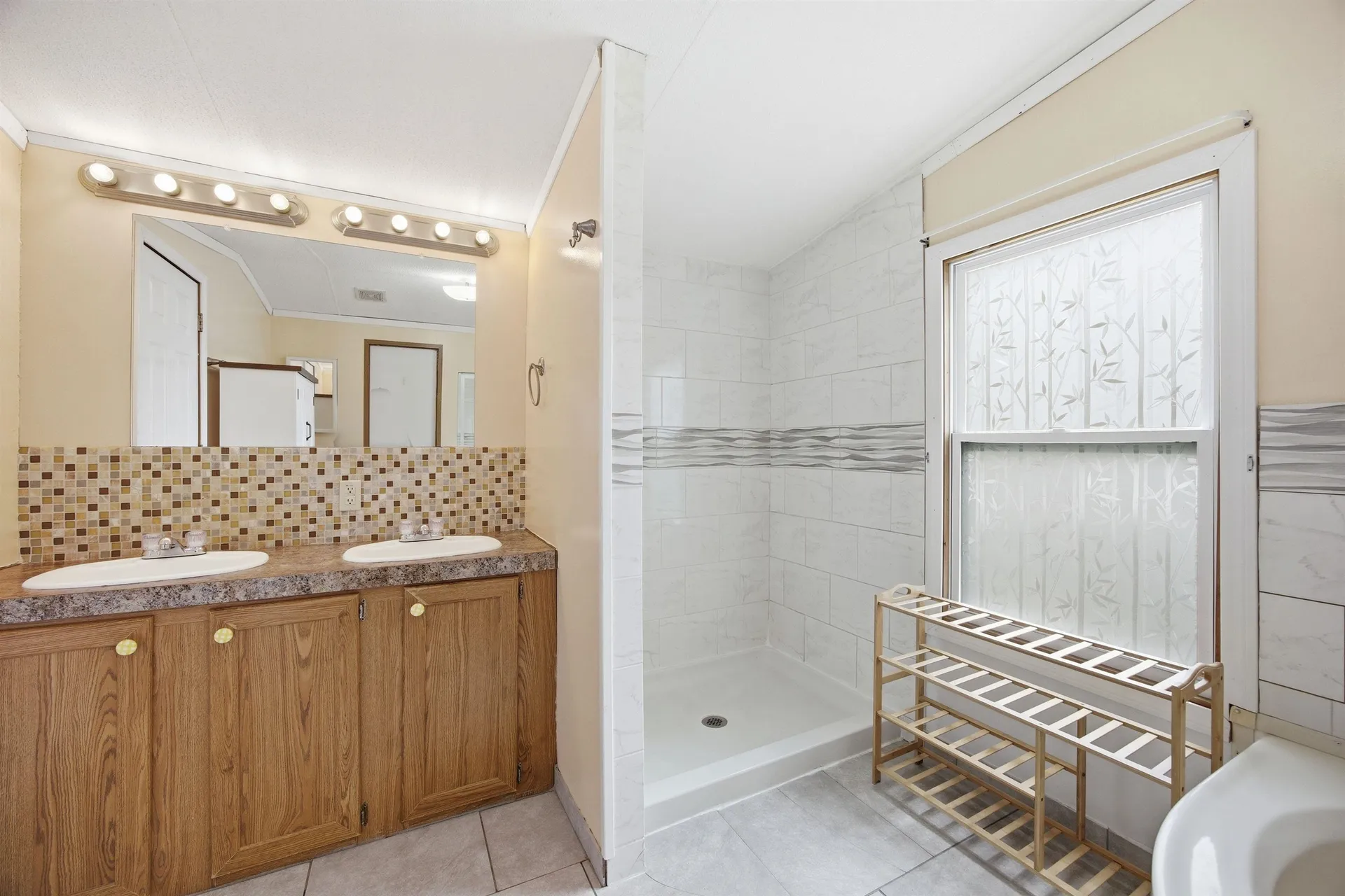 215 Leavitt Road Pittsfield NH 03263