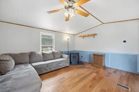 215 Leavitt Road Pittsfield NH 03263