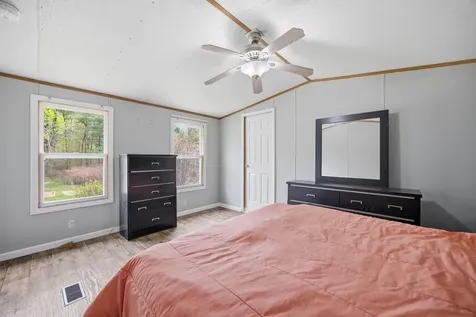 215 Leavitt Road Pittsfield NH 03263