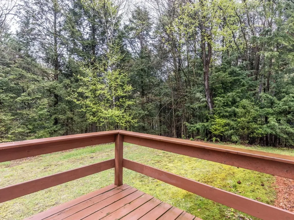 140 Austin Road Georgia VT 05468