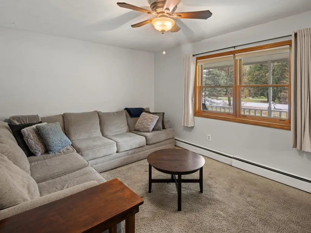 140 Austin Road Georgia VT 05468