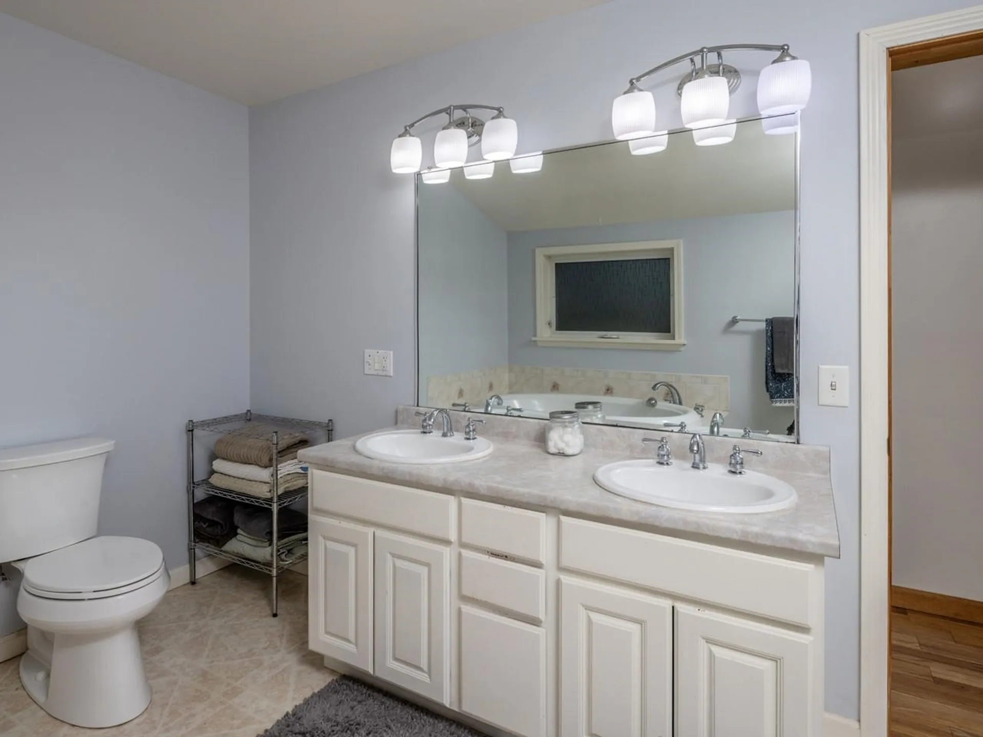 140 Austin Road Georgia VT 05468