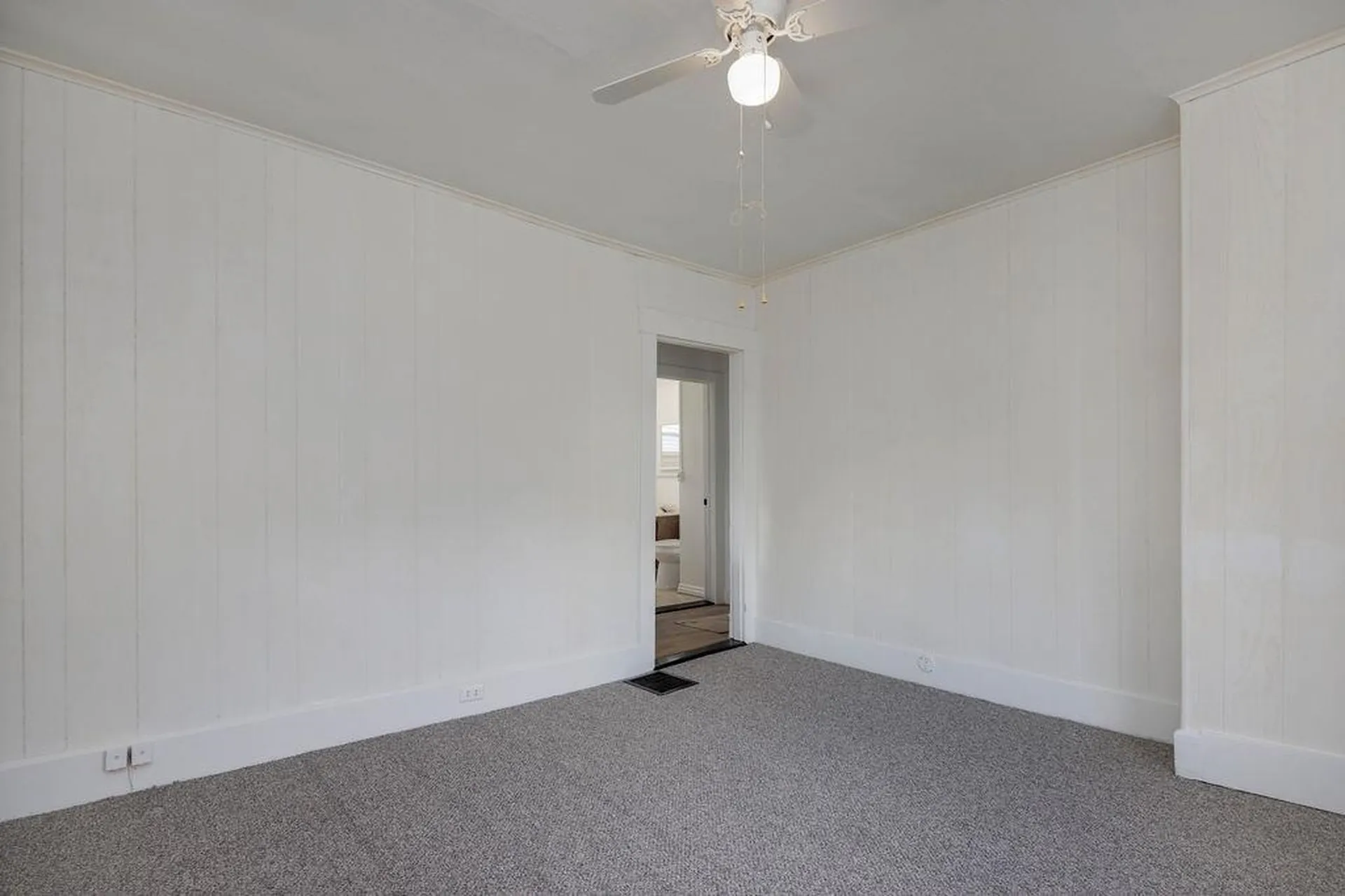 6 1/2 Bennett Court Lebanon NH 03766
