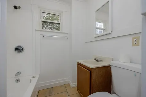 6 1/2 Bennett Court Lebanon NH 03766