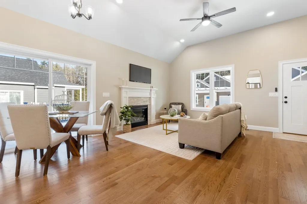 1 Renee Drive Amherst NH 03031