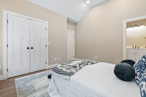 1 Renee Drive Amherst NH 03031