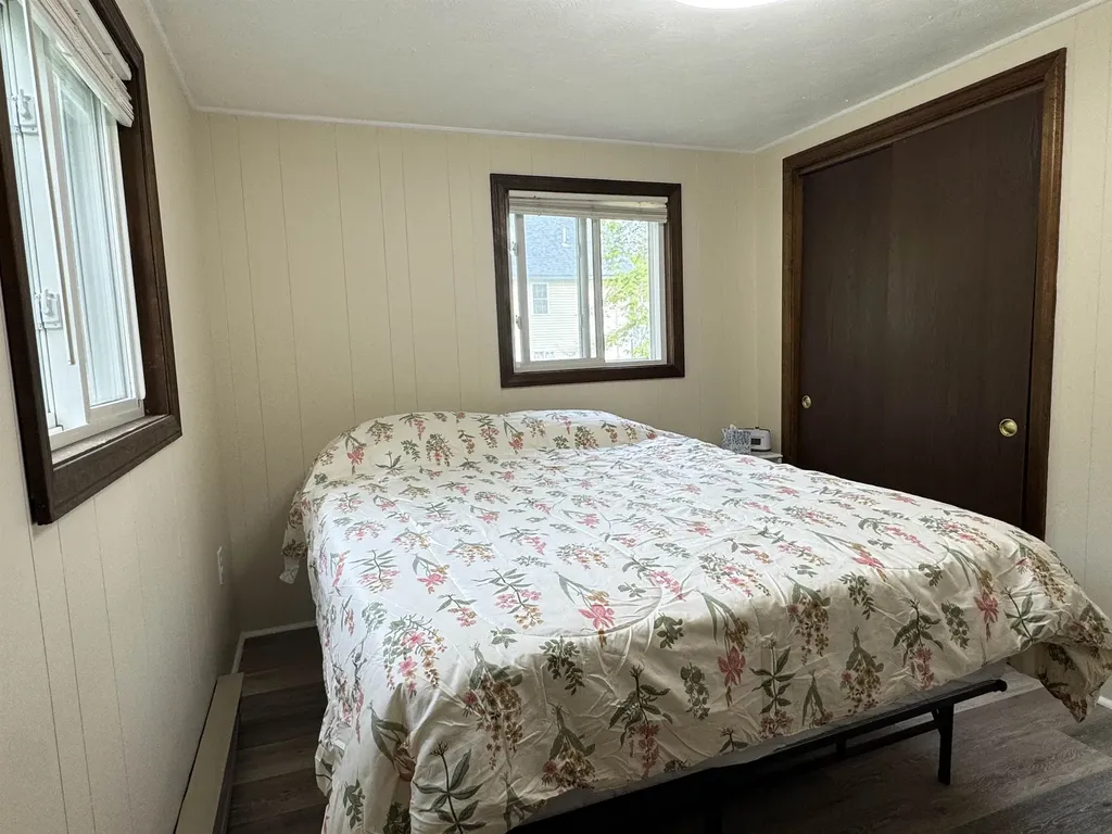76 Sunrise Drive Moultonborough NH 03254
