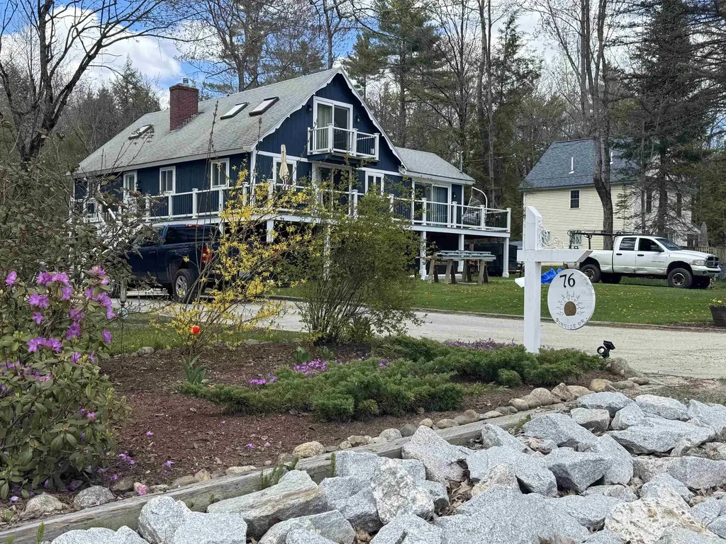 76 Sunrise Drive Moultonborough NH 03254