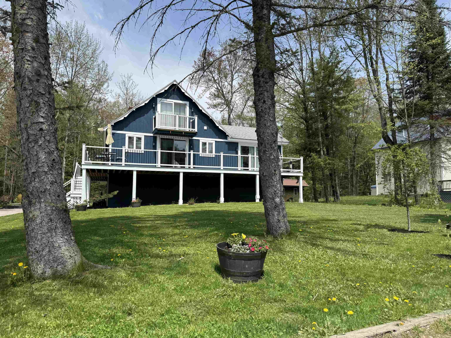 76 Sunrise Drive Moultonborough NH 03254