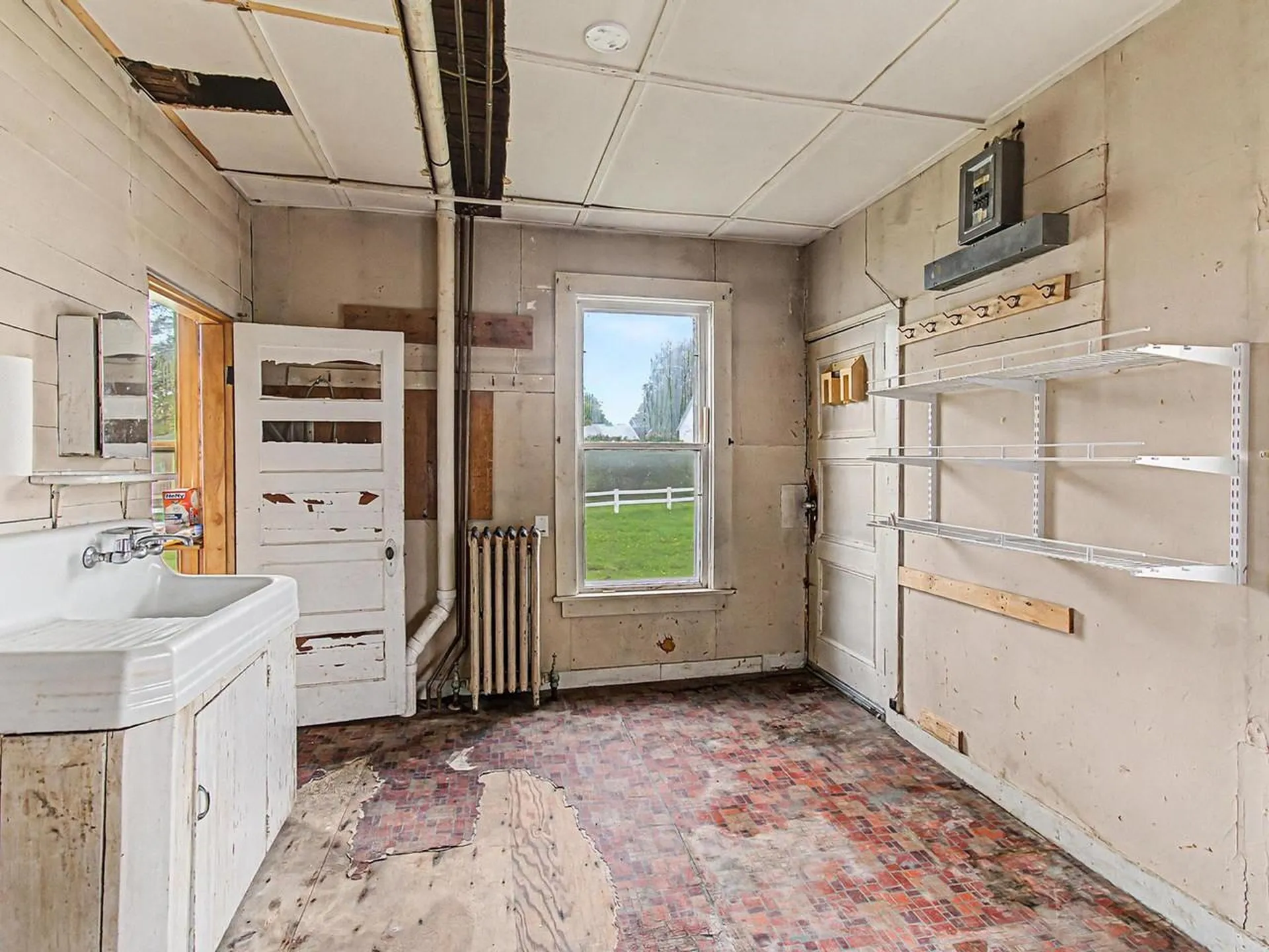 28 West Street Bristol VT 05443