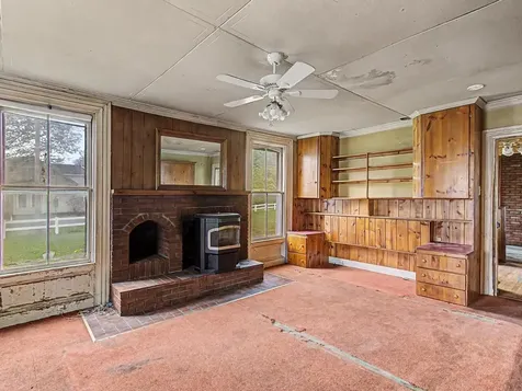 28 West Street Bristol VT 05443