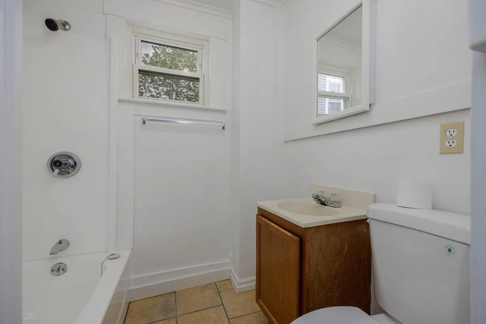 6 1/2 Bennett Court Lebanon NH 03766
