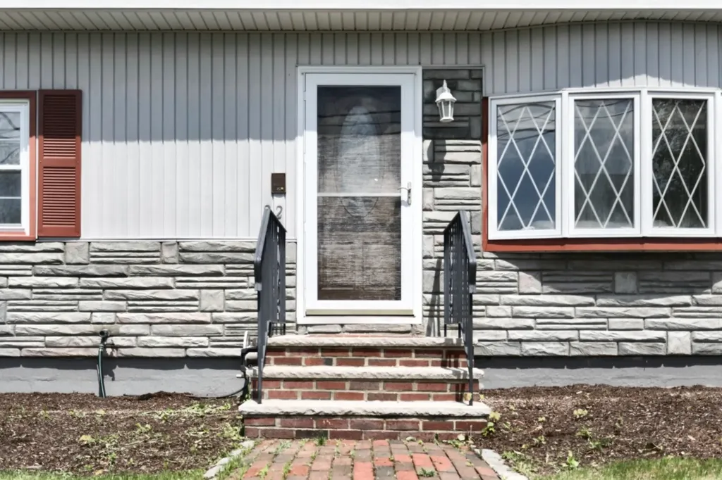 20-22 Joffre Street Nashua NH 03060