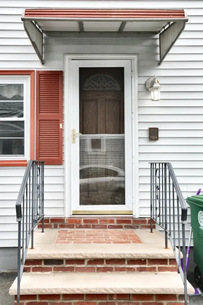 20-22 Joffre Street Nashua NH 03060