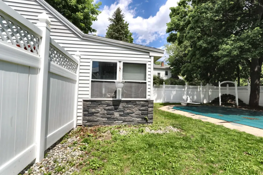 20-22 Joffre Street Nashua NH 03060