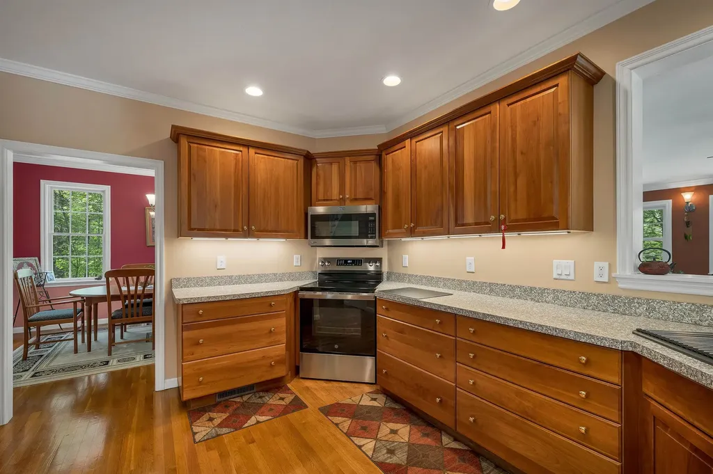 281 New Boston Road Bedford NH 03110