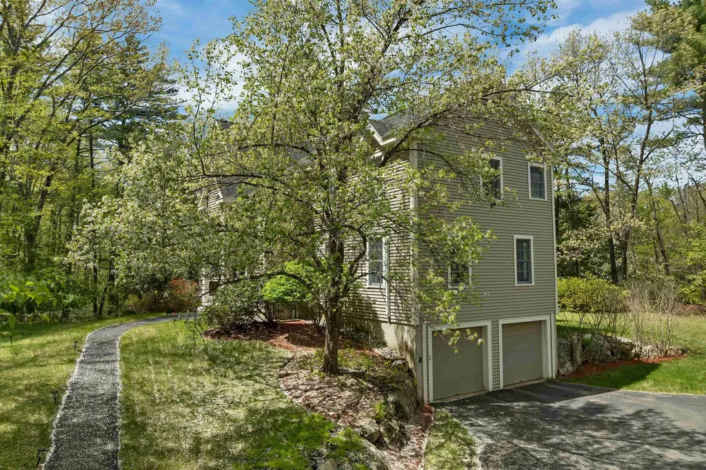 281 New Boston Road Bedford NH 03110