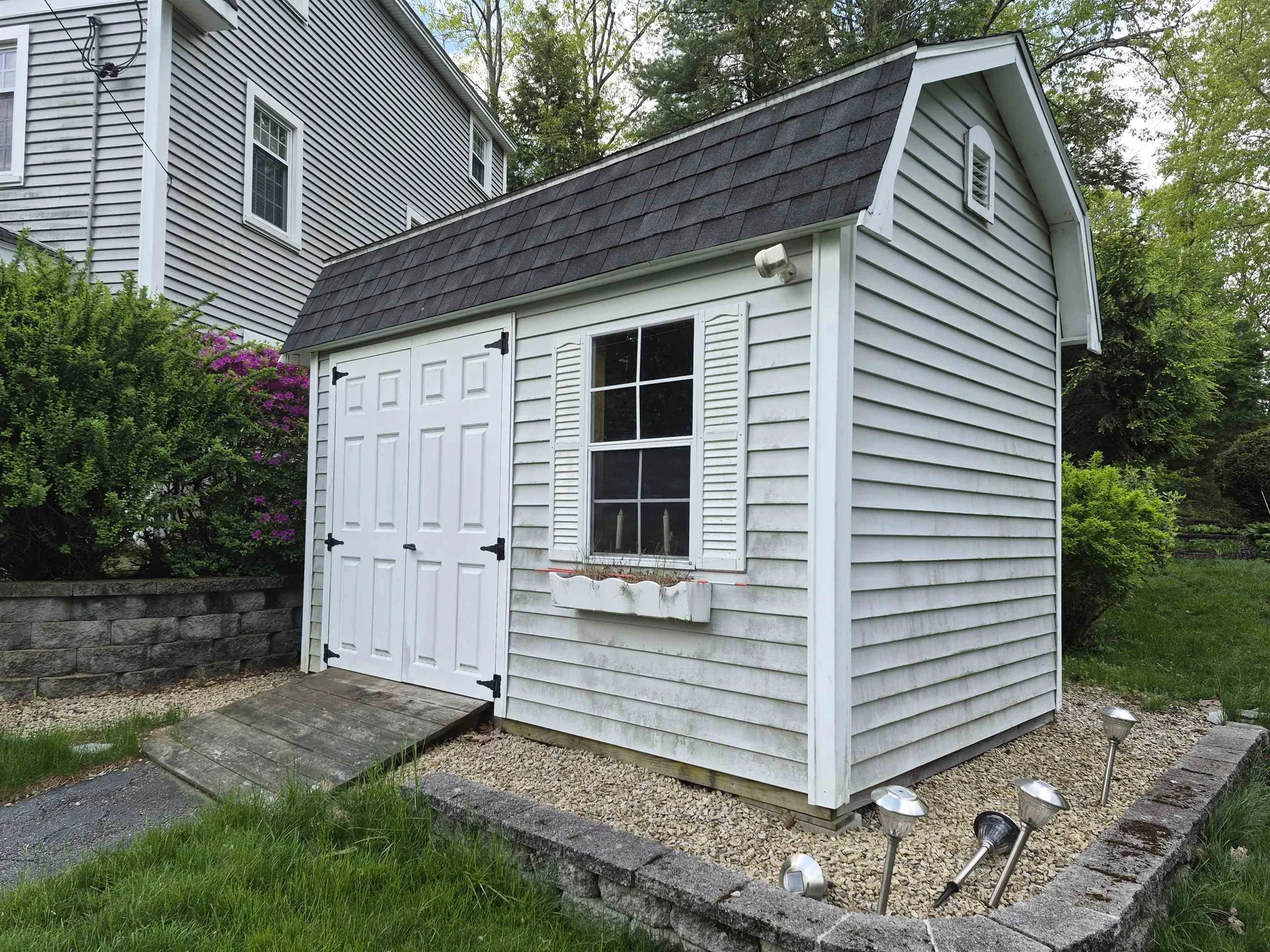 20 Shelburne Road Nashua NH 03063