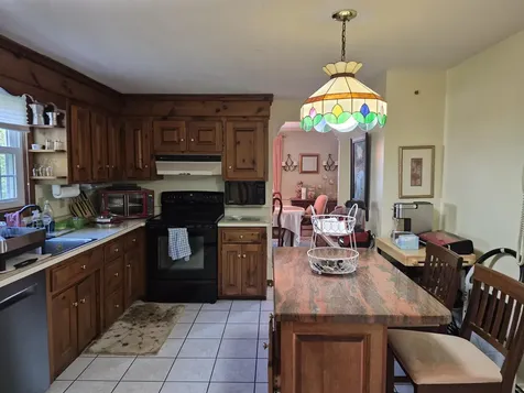 20 Shelburne Road Nashua NH 03063