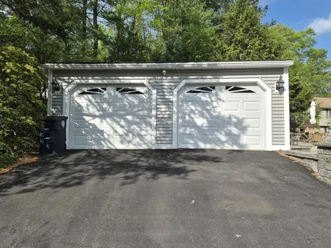 20 Shelburne Road Nashua NH 03063