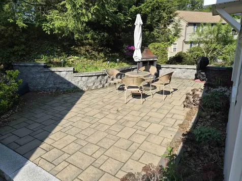 20 Shelburne Road Nashua NH 03063