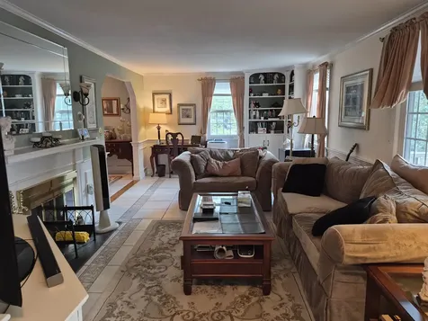 20 Shelburne Road Nashua NH 03063
