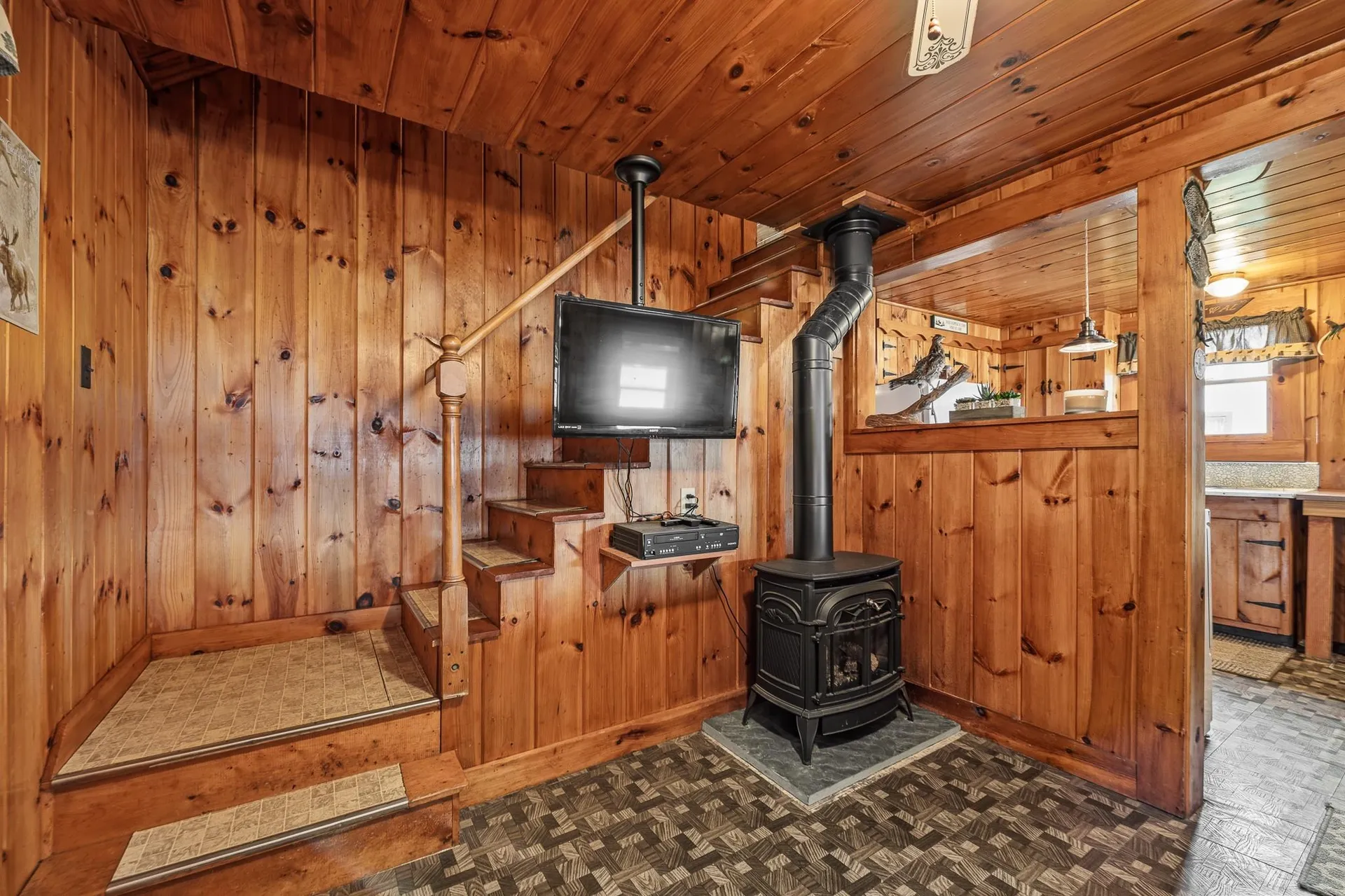 211 Beach Road Pittsburg NH 03592