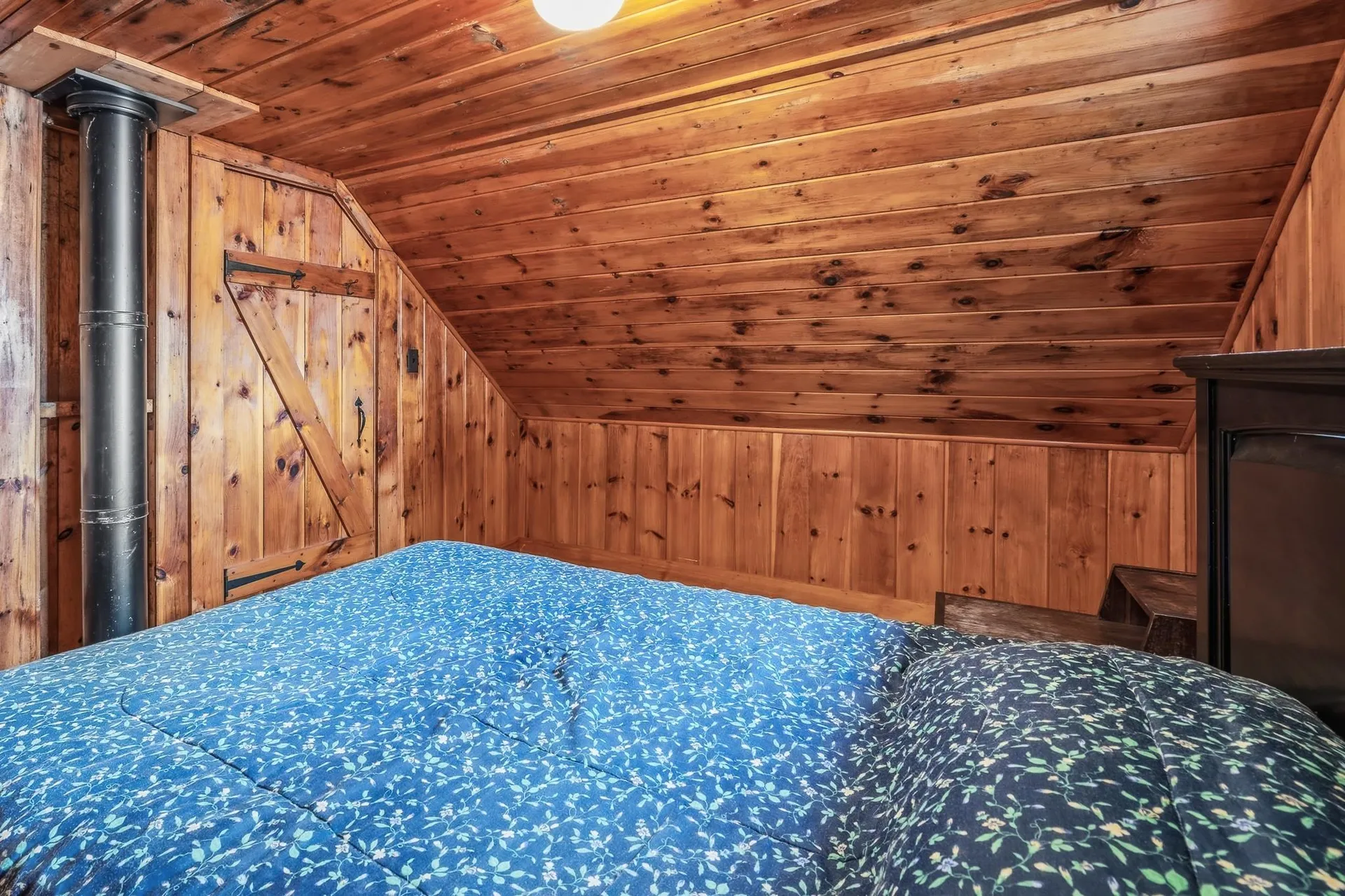211 Beach Road Pittsburg NH 03592