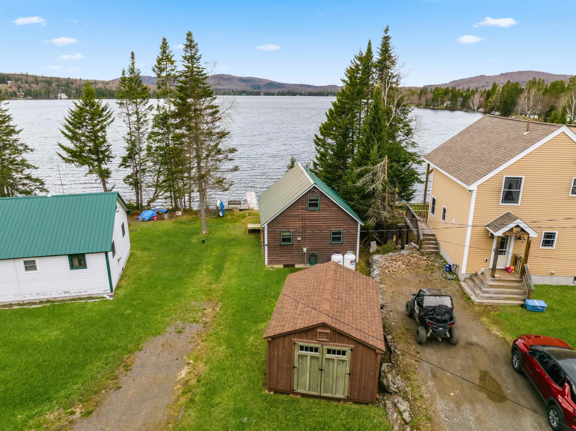 211 Beach Road Pittsburg NH 03592