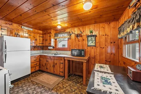 211 Beach Road Pittsburg NH 03592