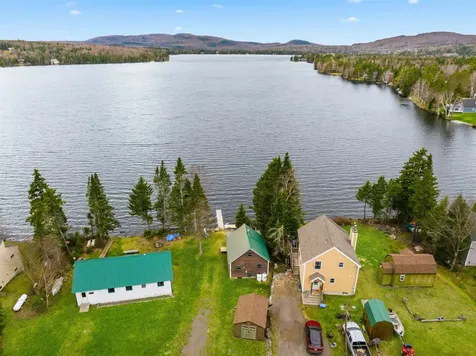 211 Beach Road Pittsburg NH 03592